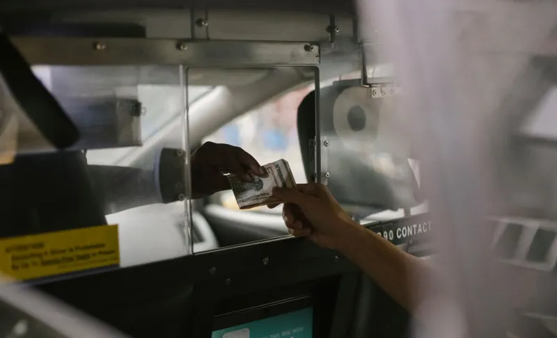 El Dinero Chapín No Es Solo Dinero: Por Qué Nuestra Comunidad Entiende la Riqueza de Otra Manera
